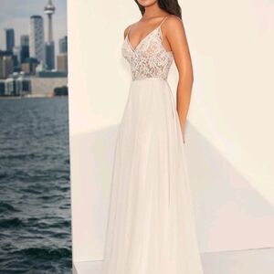 Paloma Blanca 4831 White Lace Bridal Gown size 12 NWT